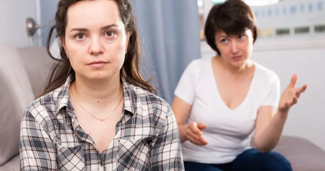 Narcyzm: objawy, typy. Rozpoznaj i chroń się przed toksyczną relacją